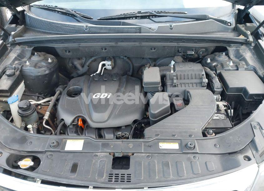 Photo 10 of 2012 Kia Sorento LX (VIN 5XYKT3A65CG187593)