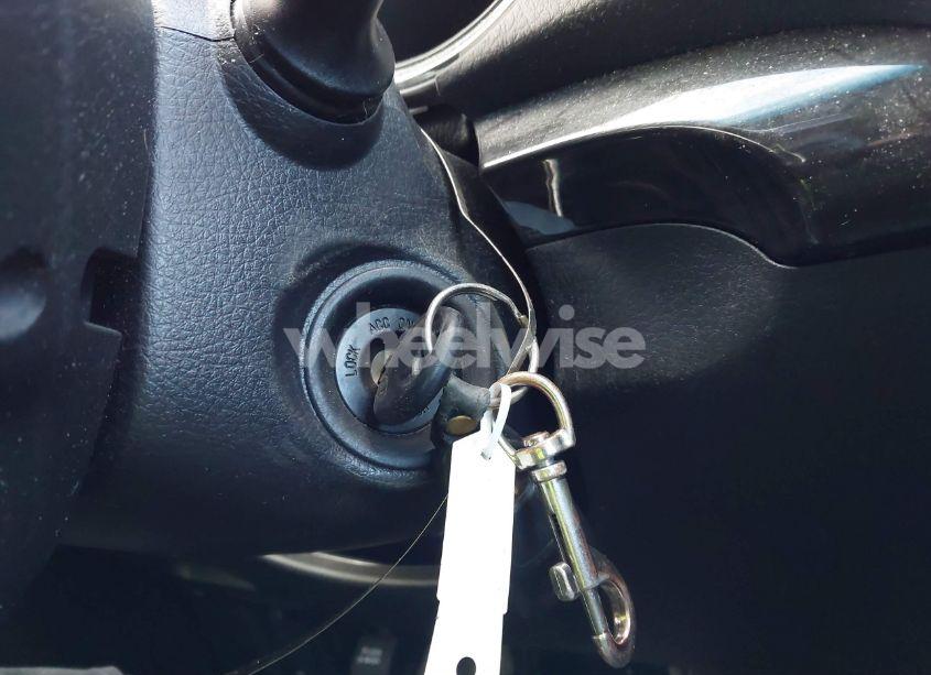 Photo 11 of 2012 Kia Sorento LX (VIN 5XYKT3A65CG187593)