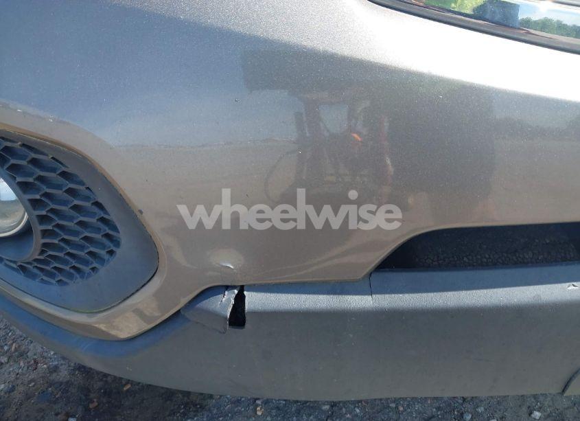 Photo 6 of 2012 Kia Sorento LX (VIN 5XYKT3A65CG215134)