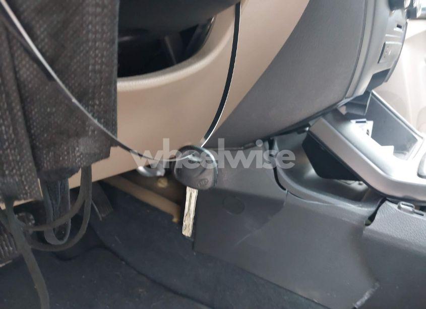 Photo 11 of 2012 Kia Sorento LX (VIN 5XYKT3A65CG229339)