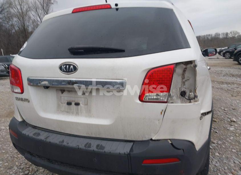 Photo 16 of 2012 Kia Sorento LX (VIN 5XYKT3A65CG229339)