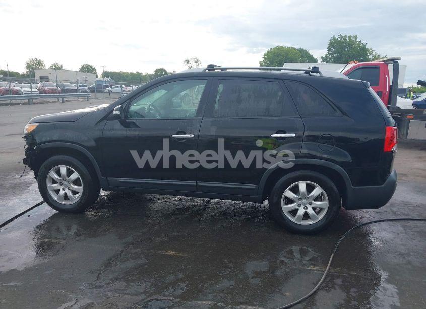 Photo 14 of 2012 Kia Sorento LX (VIN 5XYKT3A65CG255925)