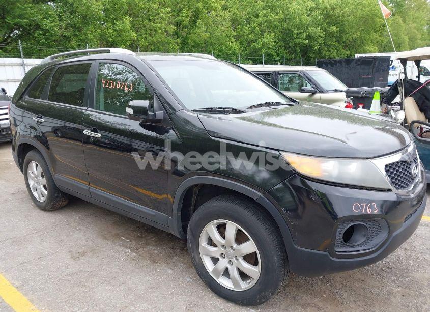 2012 Kia Sorento LX (VIN 5XYKT3A65CG267217) main photo