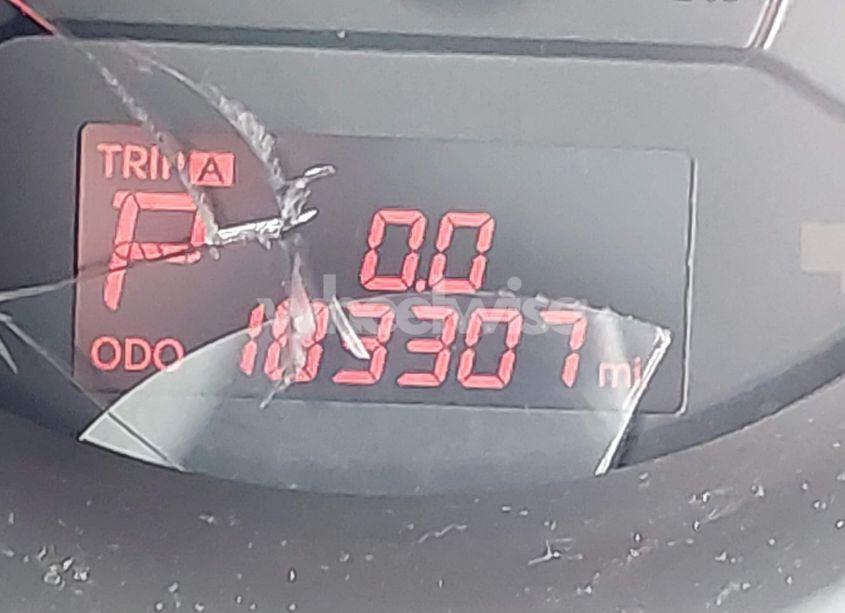 Photo 7 of 2012 Kia Sorento LX (VIN 5XYKT3A65CG267217)