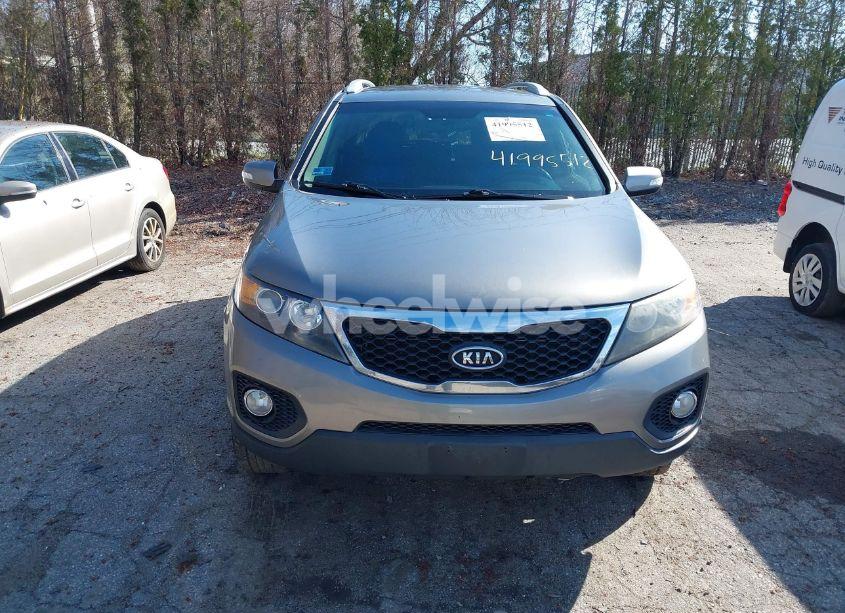 Photo 12 of 2012 Kia Sorento LX (VIN 5XYKT3A65CG303679)