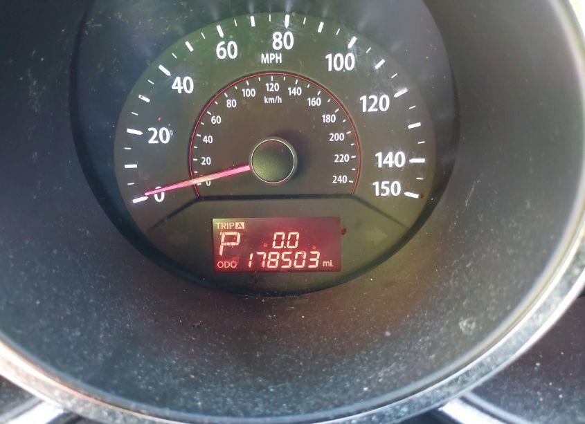 Photo 7 of 2013 Kia Sorento LX (VIN 5XYKT3A65DG422933)