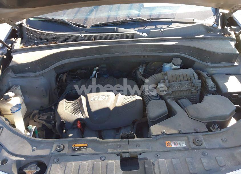 Photo 10 of 2014 Kia Sorento LX (VIN 5XYKT3A65EG425669)