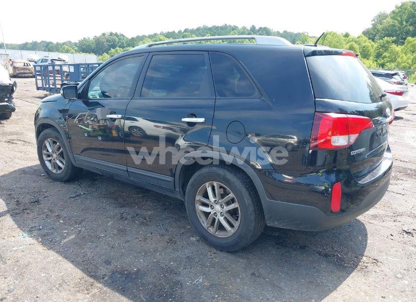Photo 3 of 2014 Kia Sorento LX (VIN 5XYKT3A65EG445145)