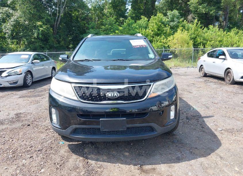 Photo 6 of 2014 Kia Sorento LX (VIN 5XYKT3A65EG445145)