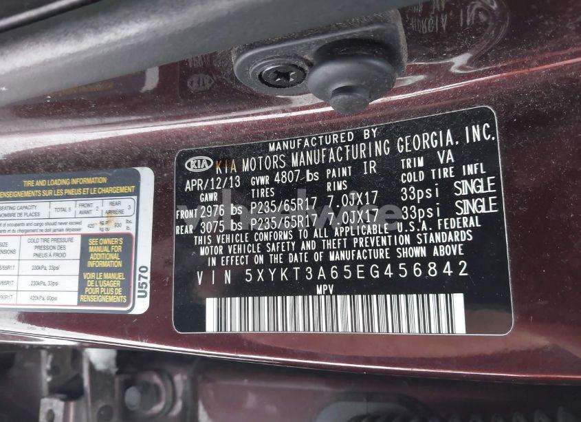 Photo 9 of 2014 Kia Sorento LX (VIN 5XYKT3A65EG456842)