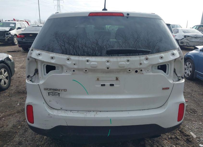 Photo 6 of 2014 Kia Sorento LX (VIN 5XYKT3A65EG486049)