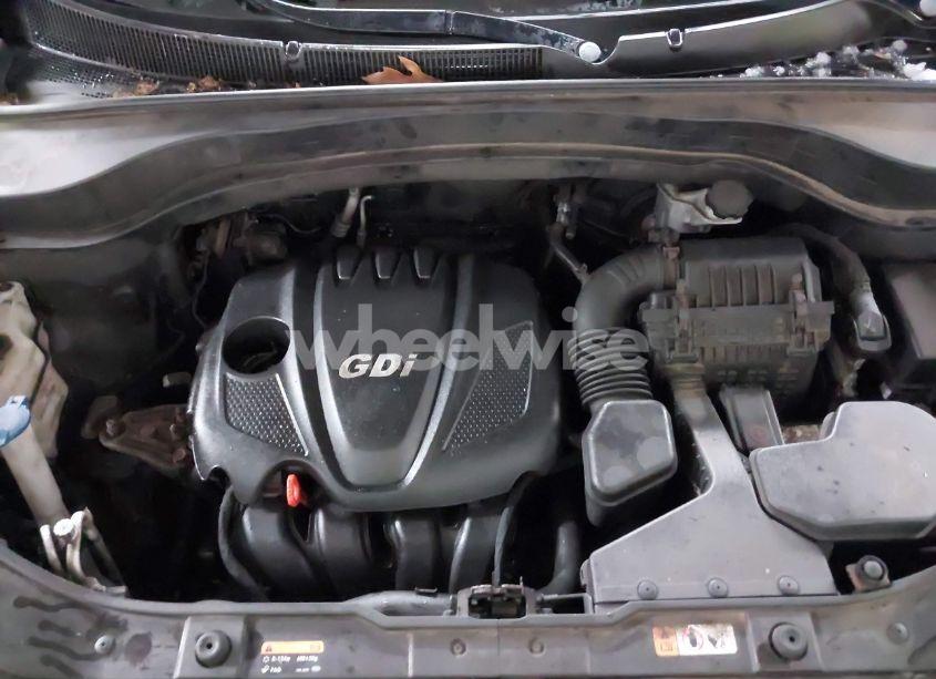 Photo 10 of 2014 Kia Sorento LX (VIN 5XYKT3A65EG494698)