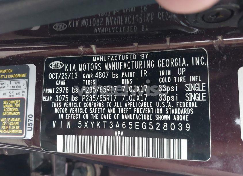 Photo 9 of 2014 Kia Sorento LX (VIN 5XYKT3A65EG528039)