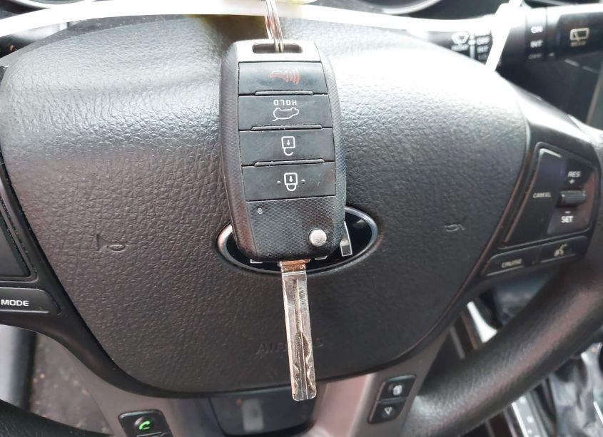 Photo 11 of 2014 Kia Sorento LX (VIN 5XYKT3A65EG538165)