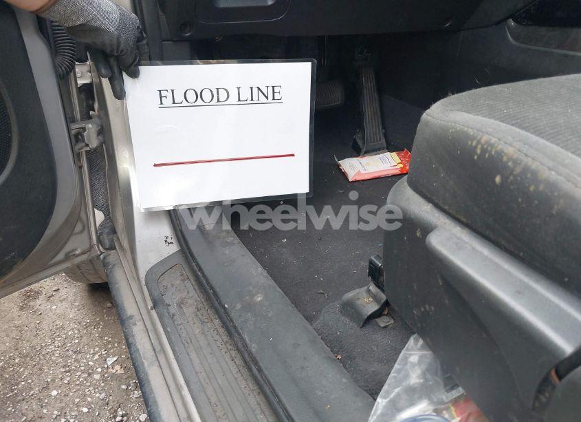 Photo 6 of 2015 Kia Sorento LX (VIN 5XYKT3A65FG591403)