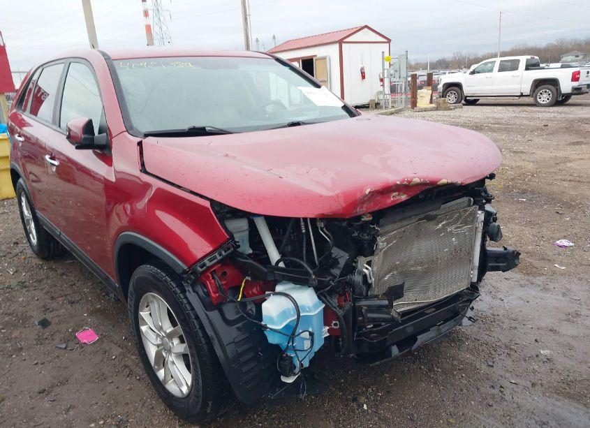 Photo 17 of 2015 Kia Sorento LX (VIN 5XYKT3A65FG618499)