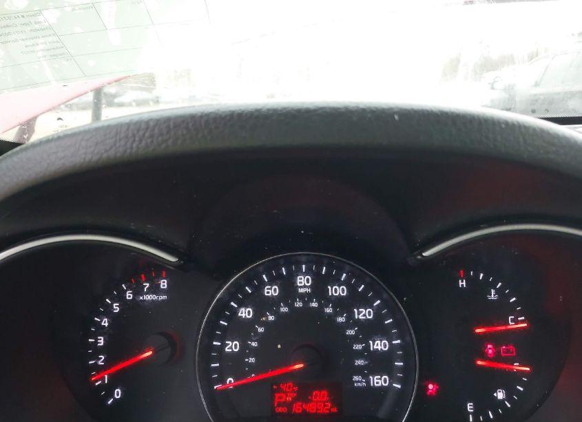 Photo 7 of 2015 Kia Sorento LX (VIN 5XYKT3A65FG618499)