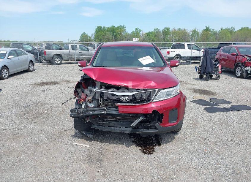 Photo 12 of 2015 Kia Sorento LX (VIN 5XYKT3A65FG628966)