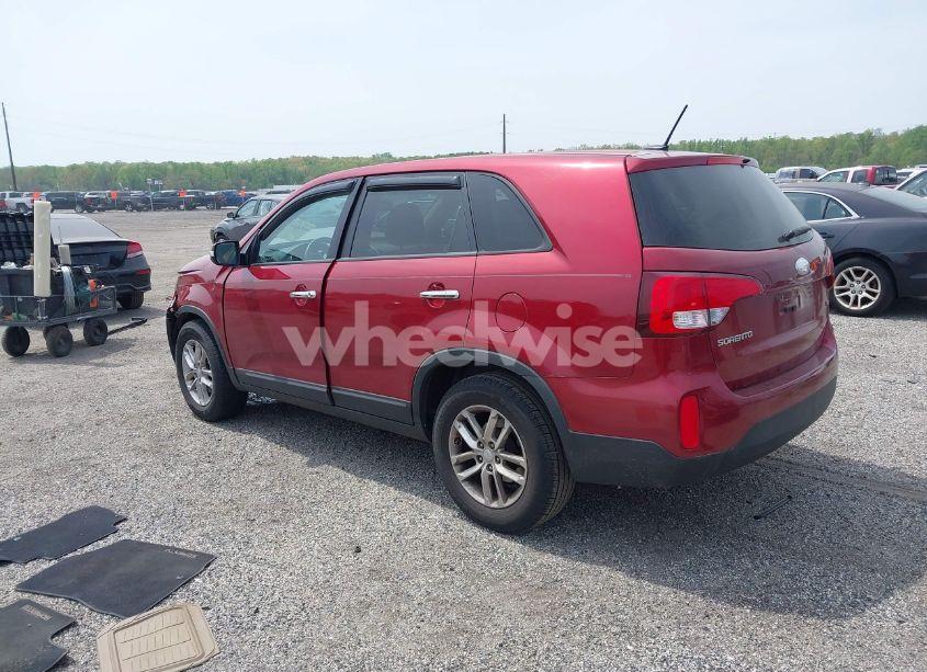 Photo 3 of 2015 Kia Sorento LX (VIN 5XYKT3A65FG628966)