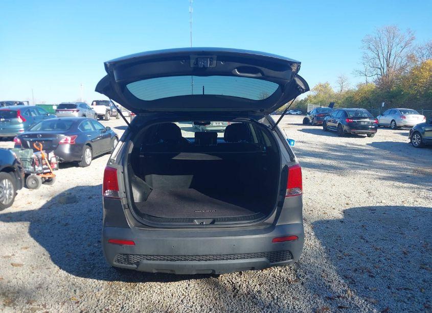 Photo 16 of 2012 Kia Sorento LX (VIN 5XYKT3A66CG214056)