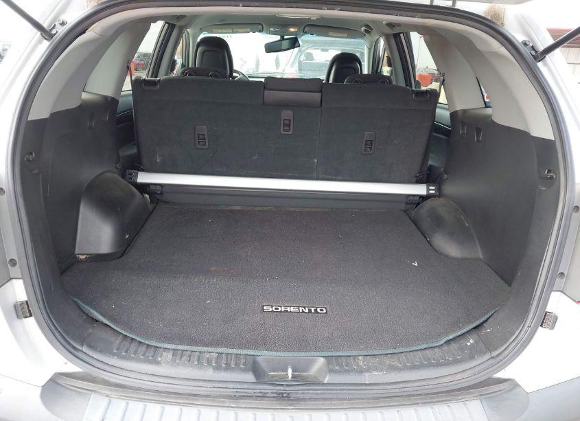 Photo 17 of 2012 Kia Sorento LX (VIN 5XYKT3A66CG250619)