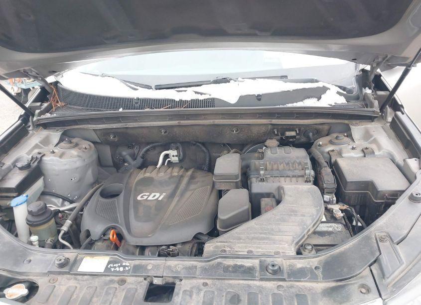 Photo 10 of 2012 Kia Sorento LX (VIN 5XYKT3A66CG281028)