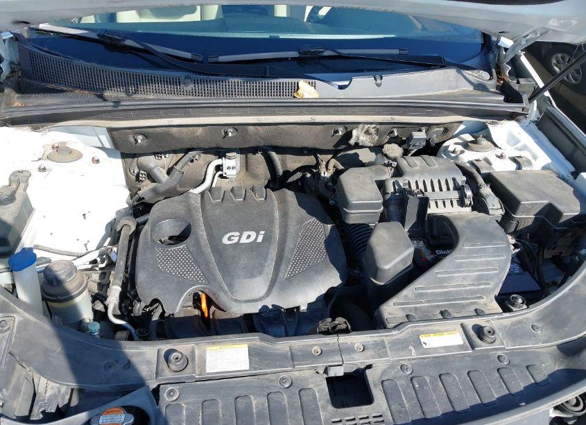 Photo 10 of 2012 Kia Sorento LX (VIN 5XYKT3A66CG295432)