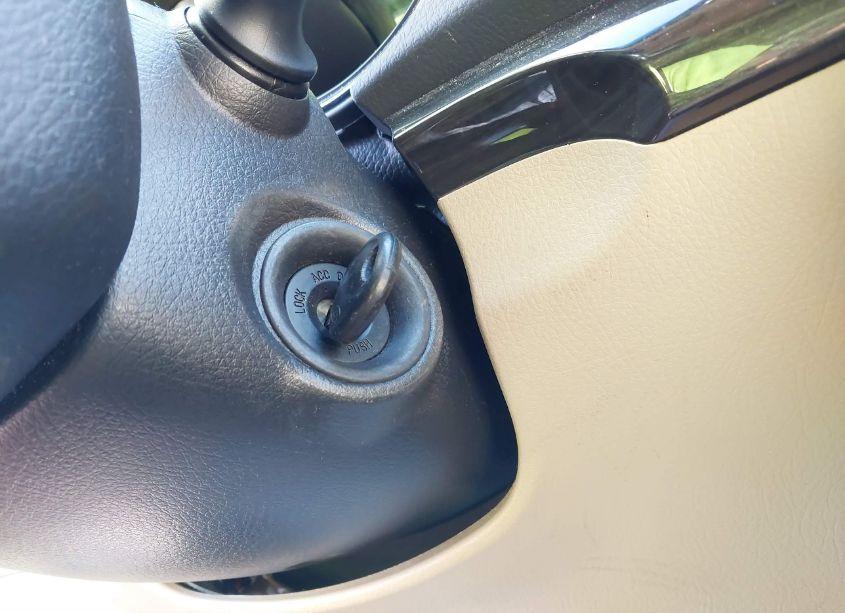 Photo 11 of 2012 Kia Sorento LX (VIN 5XYKT3A66CG295432)