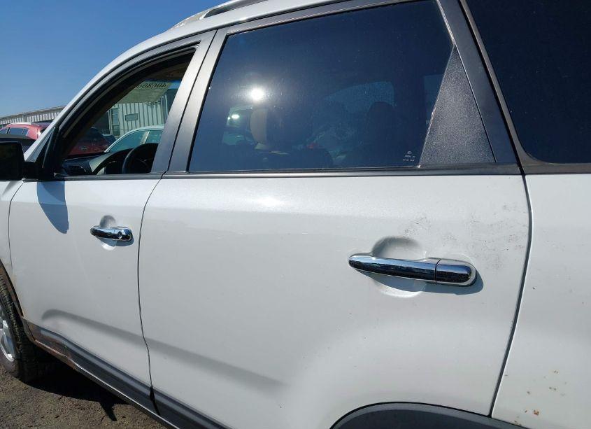 Photo 14 of 2012 Kia Sorento LX (VIN 5XYKT3A66CG295432)