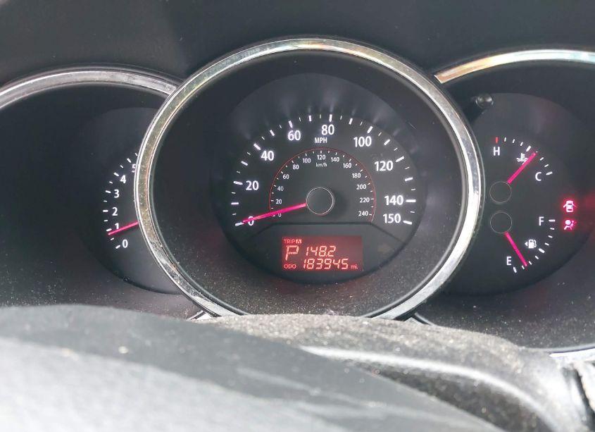 Photo 7 of 2013 Kia Sorento LX (VIN 5XYKT3A66DG345389)