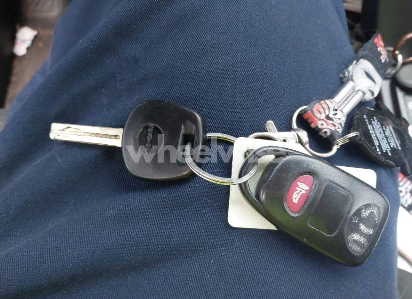 Photo 11 of 2013 Kia Sorento LX (VIN 5XYKT3A66DG359826)