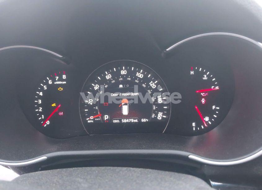 Photo 7 of 2014 Kia Sorento LX (VIN 5XYKT3A66EG442772)