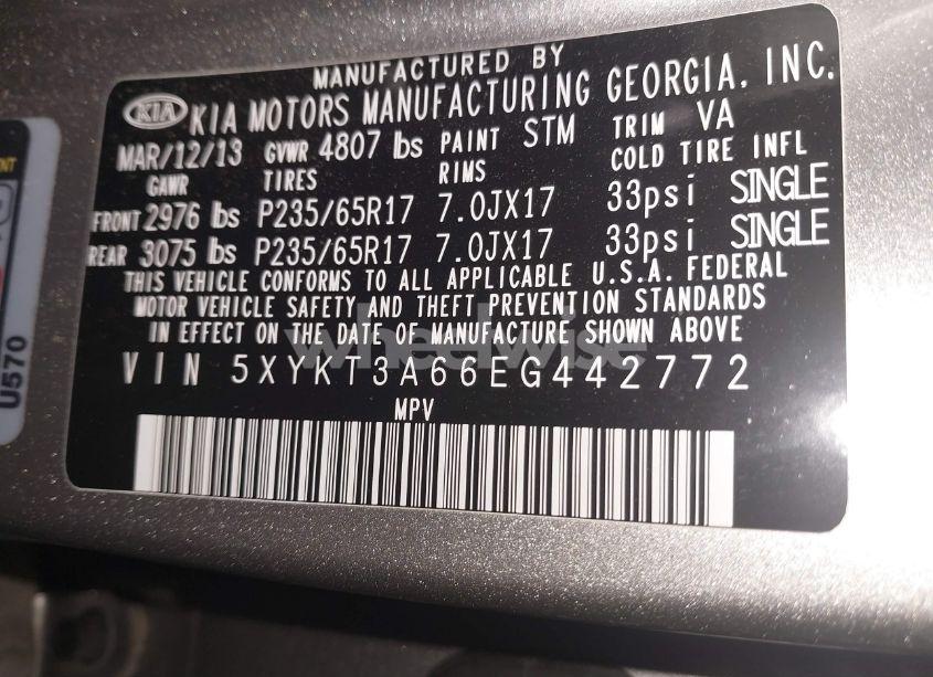 Photo 9 of 2014 Kia Sorento LX (VIN 5XYKT3A66EG442772)