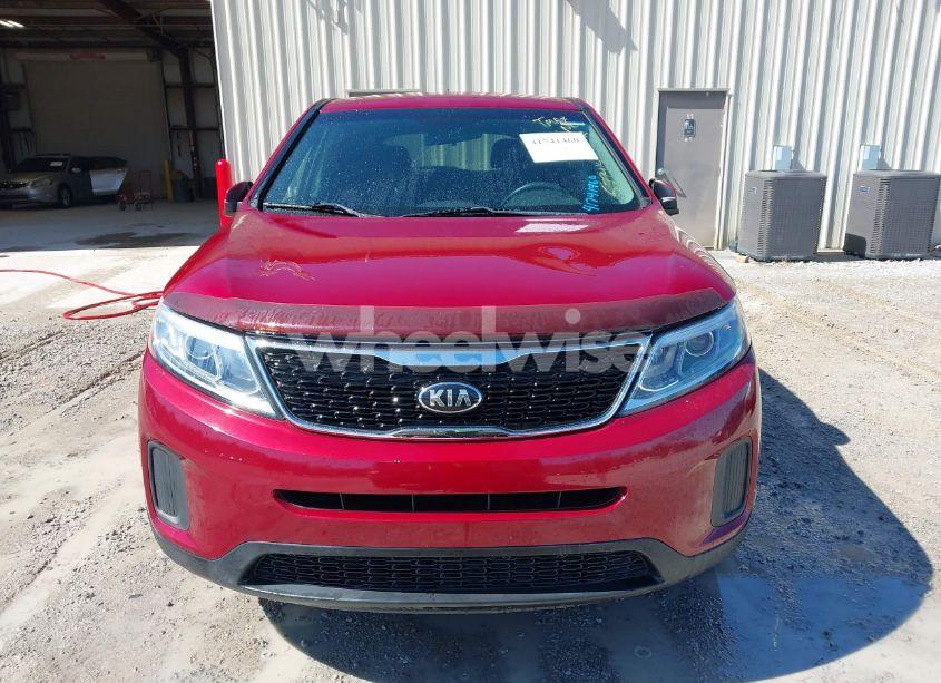 Photo 12 of 2015 Kia Sorento LX (VIN 5XYKT3A66FG577414)