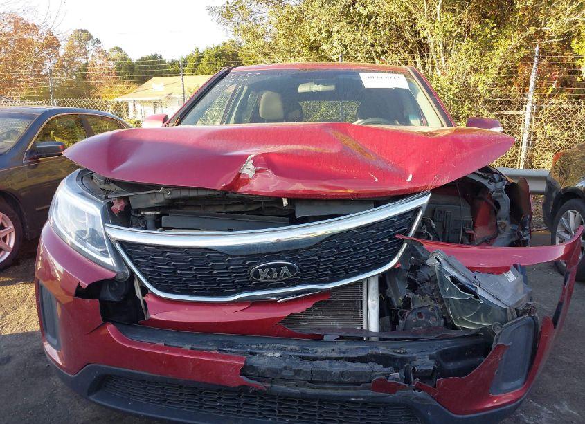 Photo 12 of 2015 Kia Sorento LX (VIN 5XYKT3A66FG629740)