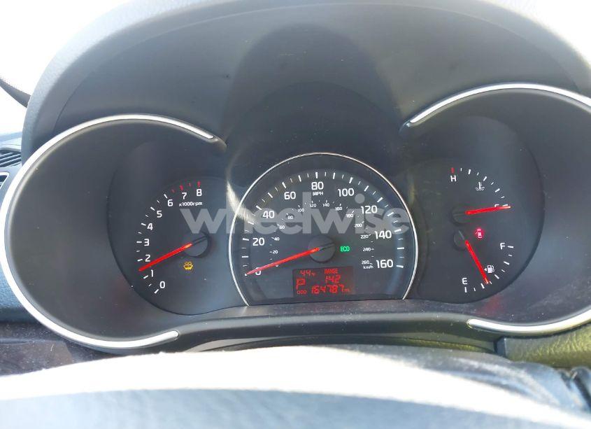 Photo 7 of 2015 Kia Sorento LX (VIN 5XYKT3A66FG655626)