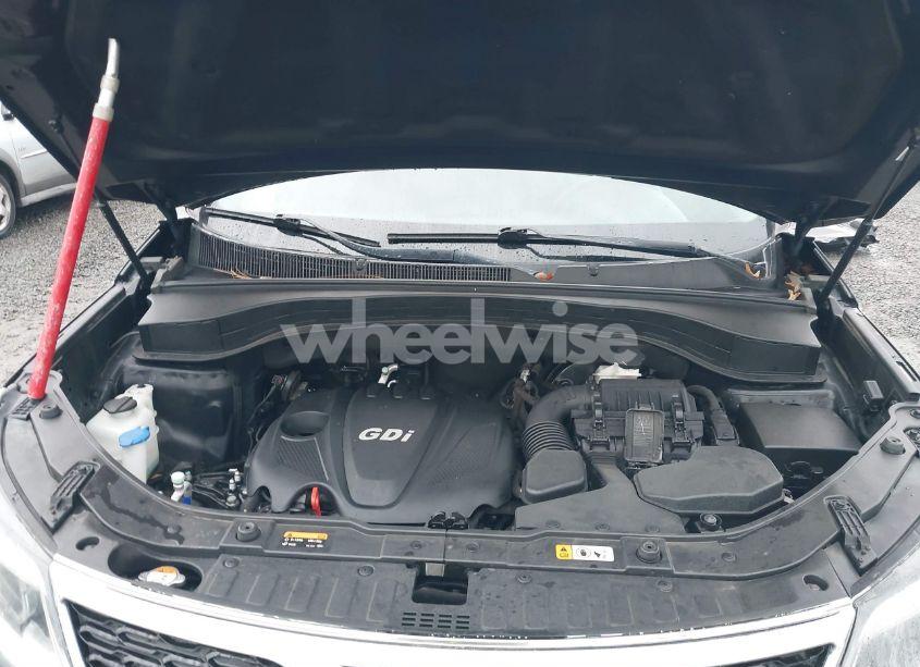 Photo 10 of 2015 Kia Sorento LX (VIN 5XYKT3A66FG661717)