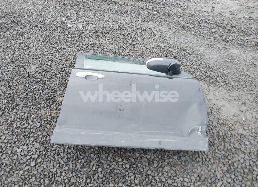 Photo 12 of 2015 Kia Sorento LX (VIN 5XYKT3A66FG661717)