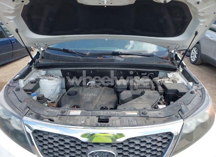 Photo 10 of 2012 Kia Sorento LX (VIN 5XYKT3A67CG212476)