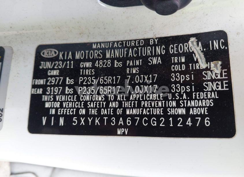 Photo 9 of 2012 Kia Sorento LX (VIN 5XYKT3A67CG212476)