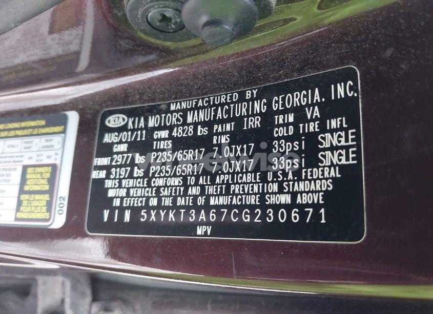 Photo 9 of 2012 Kia Sorento LX (VIN 5XYKT3A67CG230671)