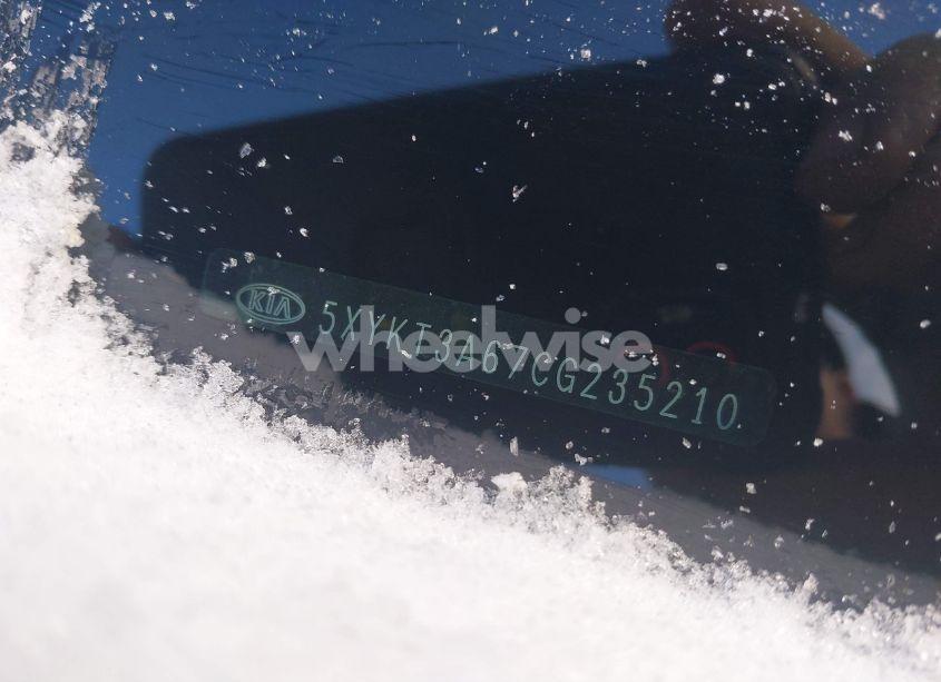 Photo 12 of 2012 Kia Sorento LX (VIN 5XYKT3A67CG235210)