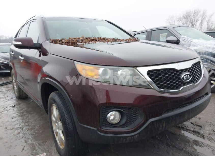 Photo 6 of 2012 Kia Sorento LX (VIN 5XYKT3A67CG247096)
