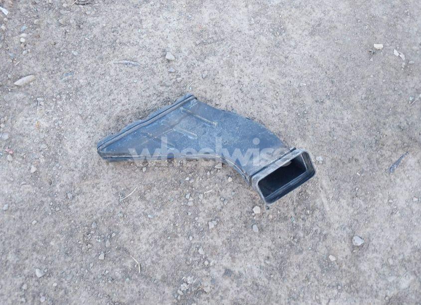 Photo 12 of 2012 Kia Sorento LX (VIN 5XYKT3A67CG290871)