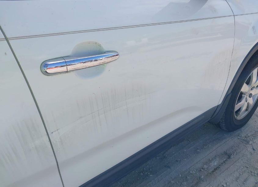 Photo 6 of 2013 Kia Sorento LX (VIN 5XYKT3A67DG412873)