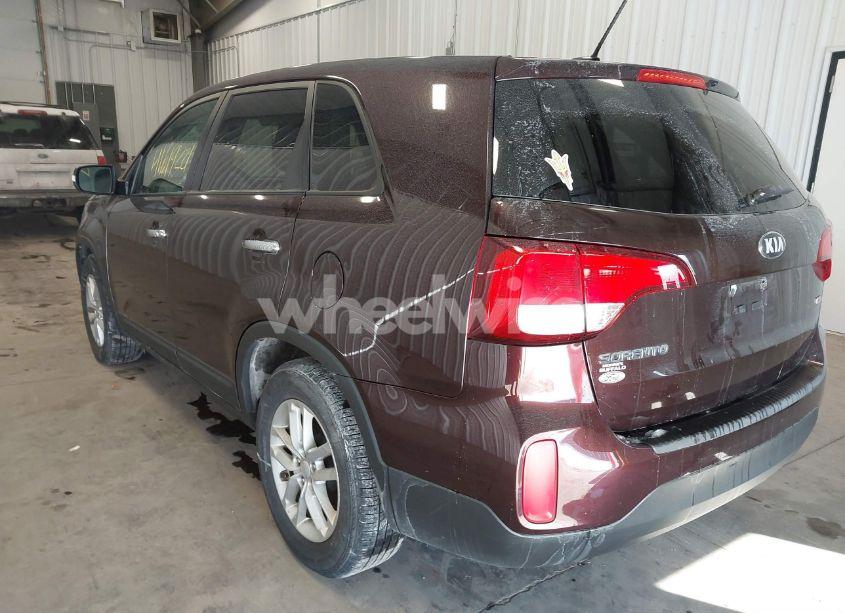 Photo 3 of 2014 Kia Sorento LX (VIN 5XYKT3A67EG459774)