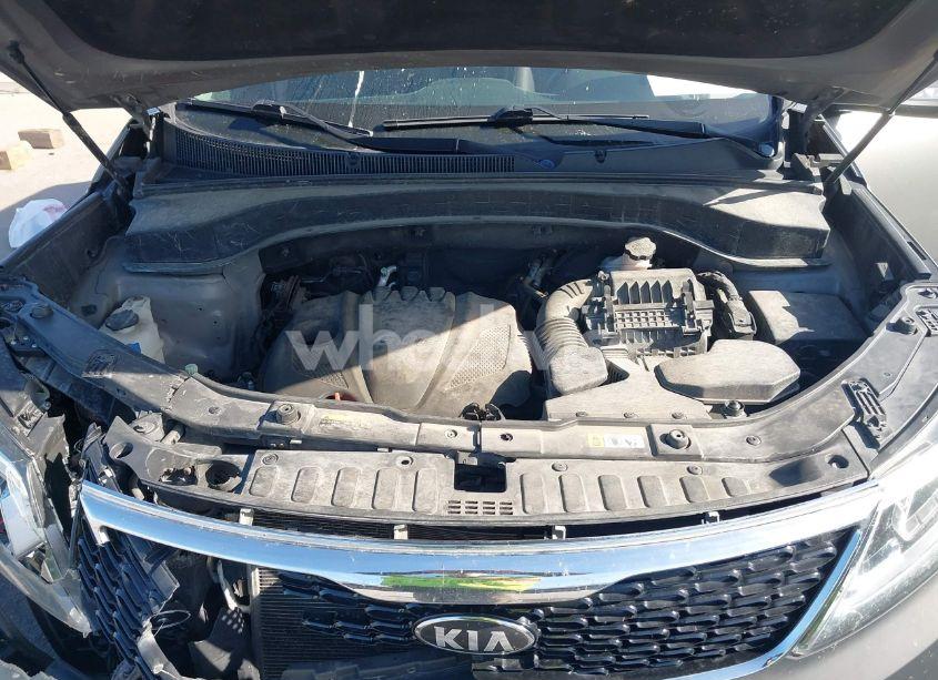 Photo 10 of 2014 Kia Sorento LX (VIN 5XYKT3A67EG467311)