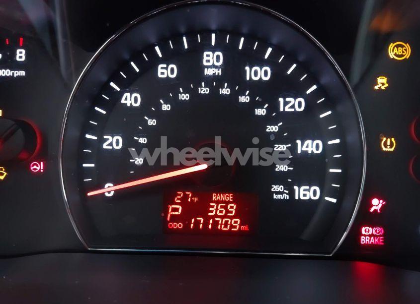 Photo 15 of 2015 Kia Sorento LX (VIN 5XYKT3A67FG581973)