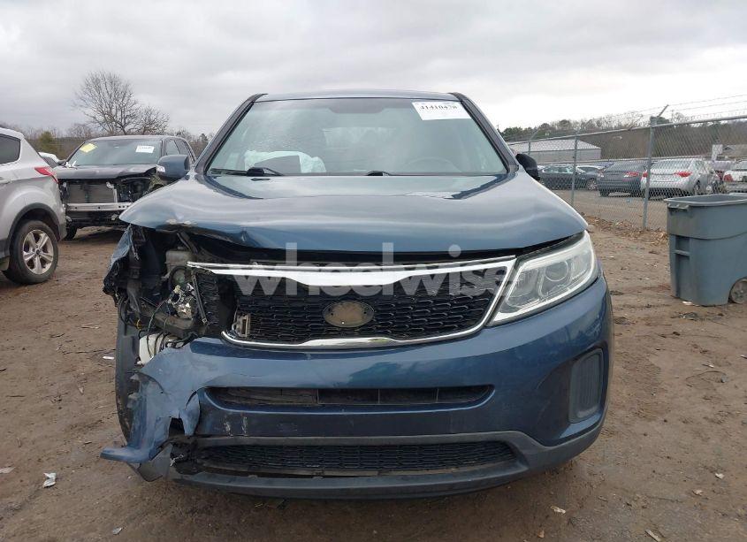 Photo 13 of 2015 Kia Sorento LX (VIN 5XYKT3A67FG598448)