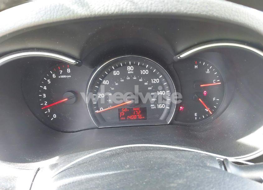 Photo 7 of 2015 Kia Sorento LX (VIN 5XYKT3A67FG618990)